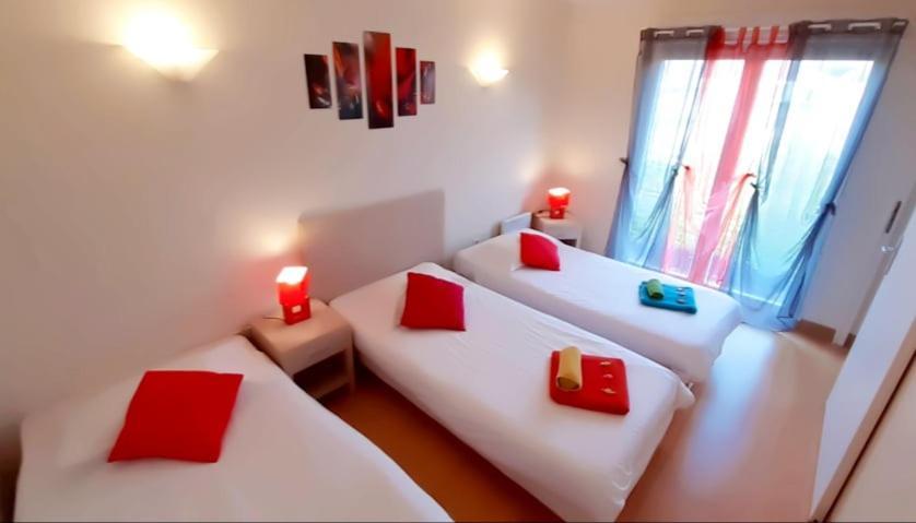 Cintray Parc Residence Breteuil-sur-Iton Екстериор снимка