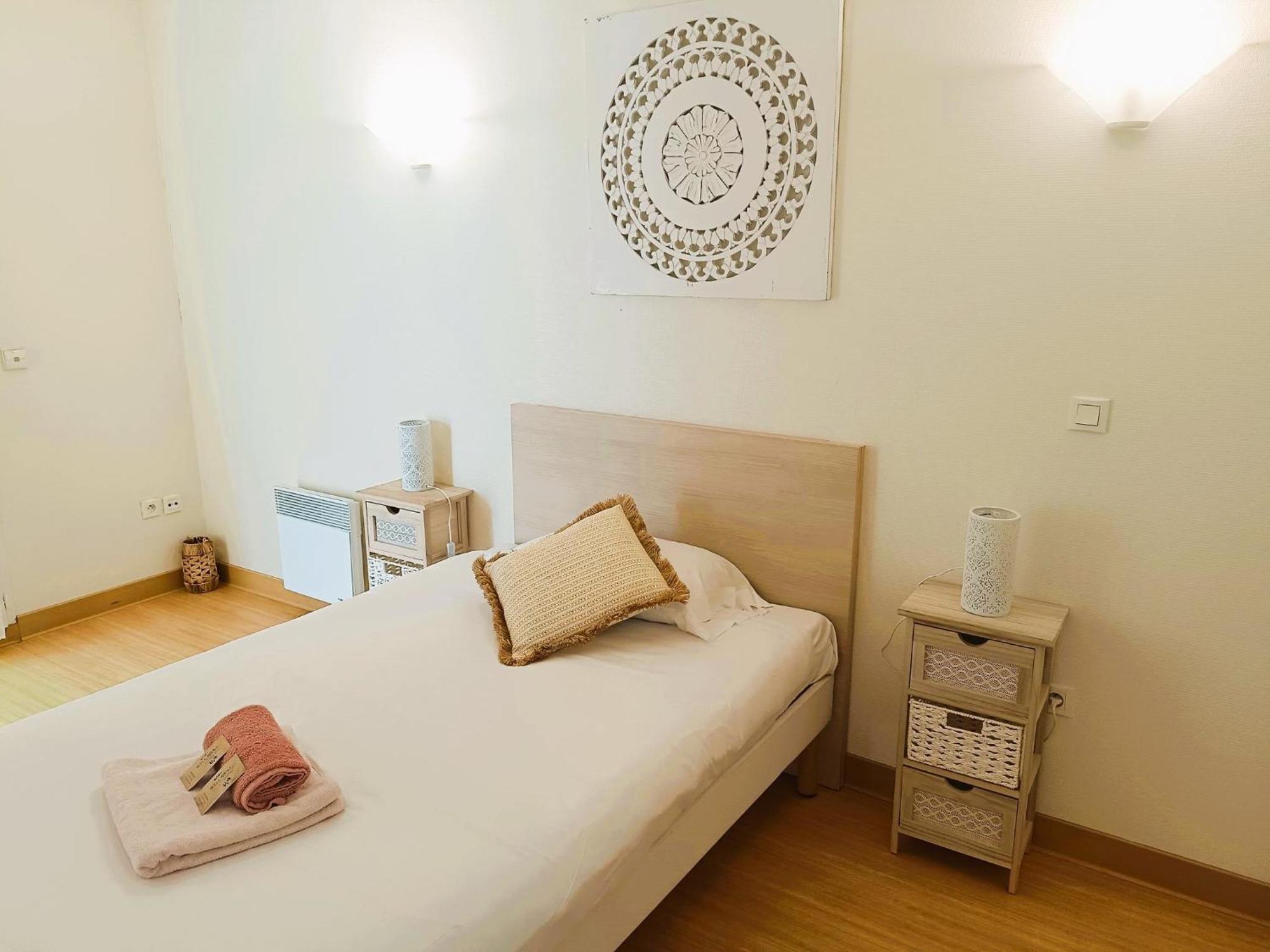 Cintray Parc Residence Breteuil-sur-Iton Екстериор снимка